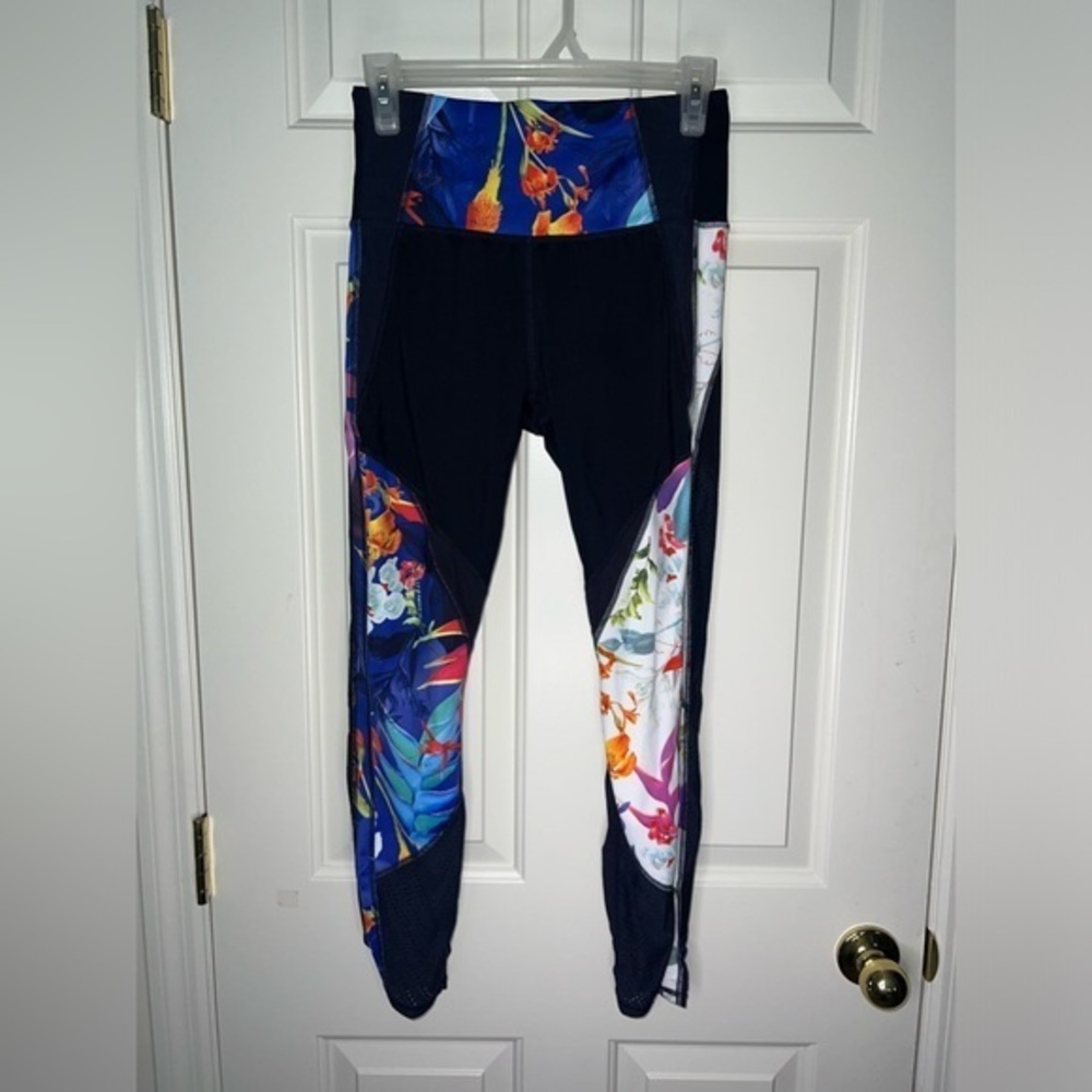 Athleta leggings, Small, Blue multi